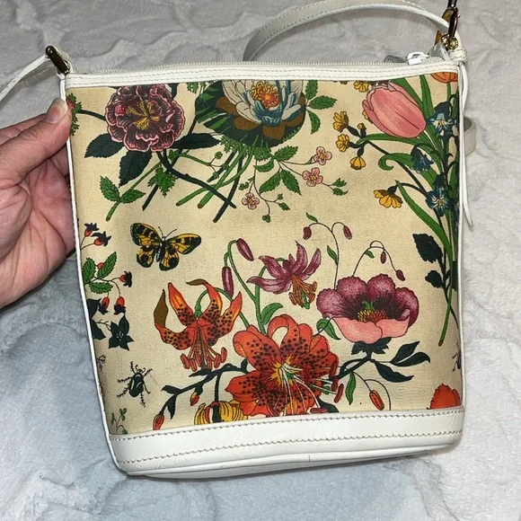 Gucci VTG Flora Messenger Bag - Picture 5 of 17